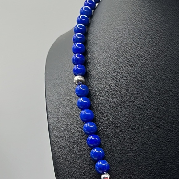 ARTISAN RED CORAL, LAPIS, PEARL, AND STERLING SILVER 20” NECKLACE - Picture 5 of 9